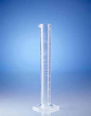 Plastic measuring cylinder 1L, PMP, Class A